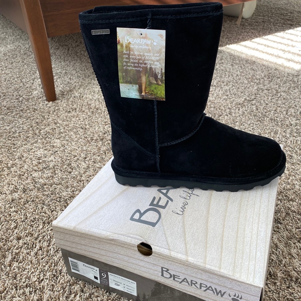 NEW Bearpaw Suede Womens Boots